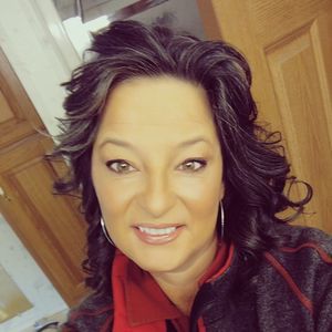 Meet your Posher, Tonia